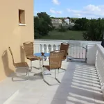 Roza Vila
