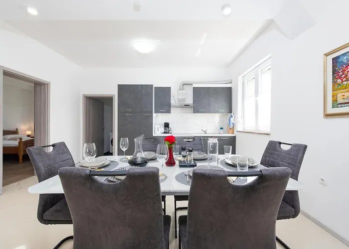 Roza * Gornje Biljane