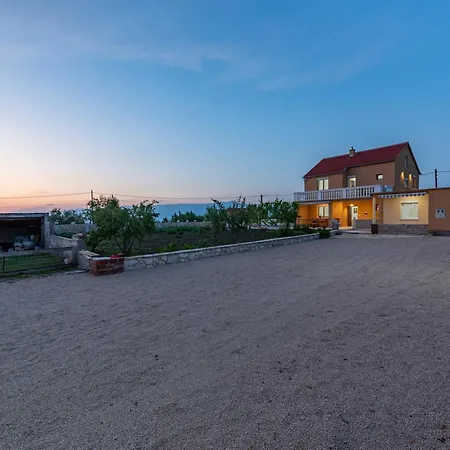 Villa Roza Gornje Biljane