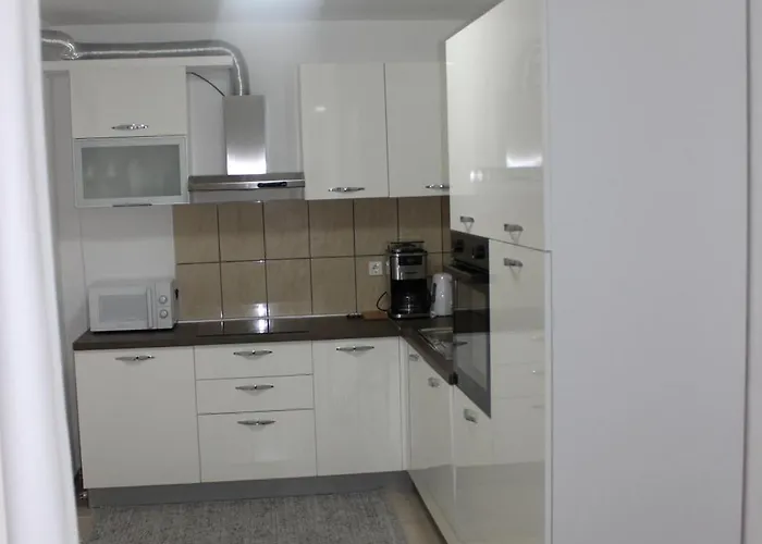 Roza * Gornje Biljane